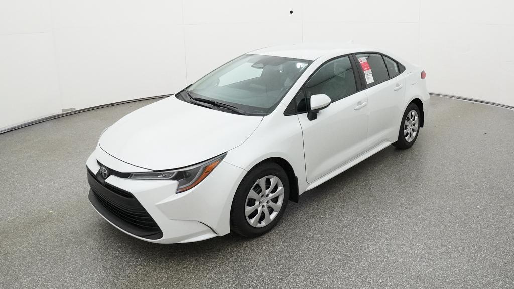 2026 Toyota Corolla LE's photo