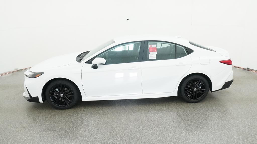 2026 Toyota Camry SE photo 2