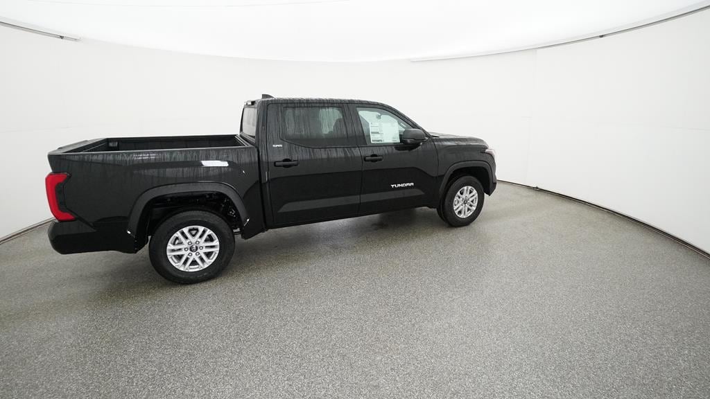 2025 Toyota Tundra SR5 - Photo 28