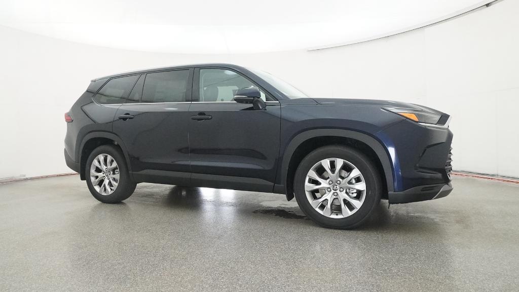 2026 Toyota Grand Highlander Limited photo 2