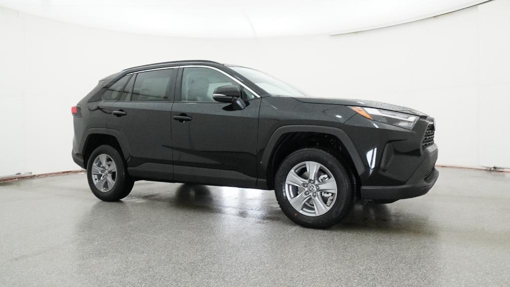 New 2025 Toyota RAV4 XLE SUV