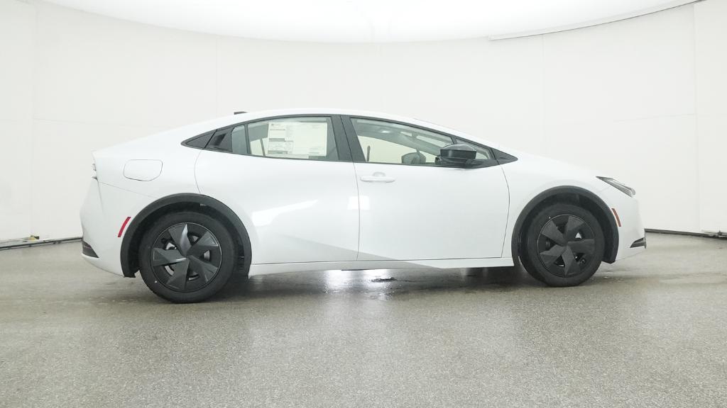 2026 Toyota Prius Plug-in Hybrid SE - Photo 26