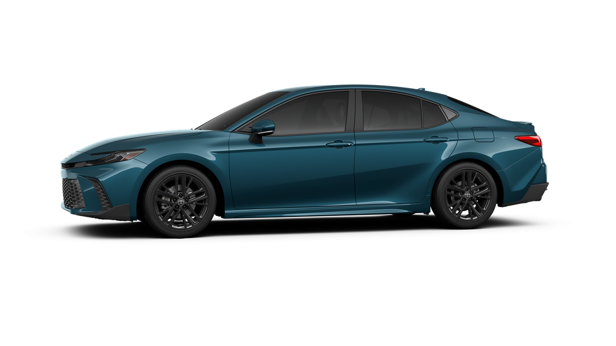 2026 Toyota Camry SE photo 4