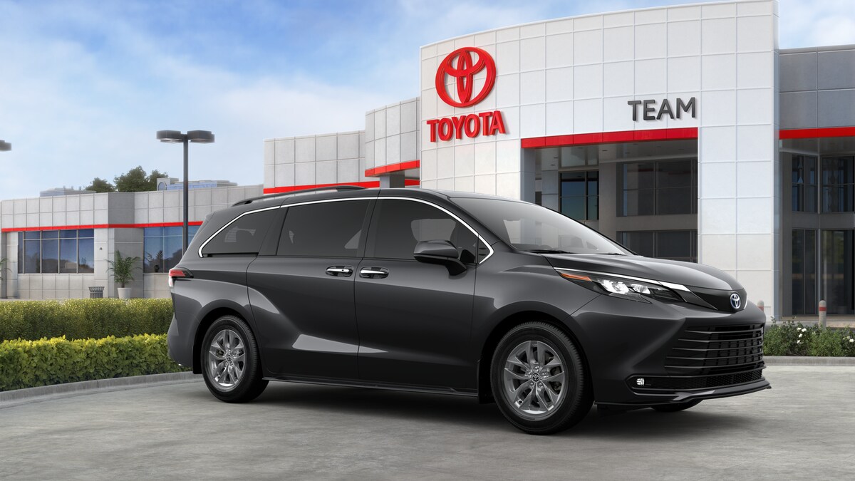 2025 Toyota Sienna XLE - Photo 49