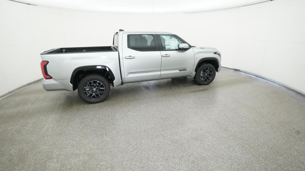 2025 Toyota Tundra Platinum - Photo 25