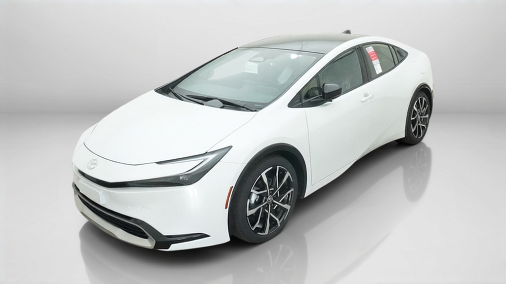  Toyota Prius Plug-in Hybrid