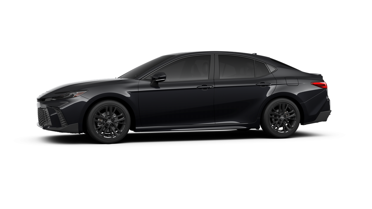 2026 Toyota Camry SE photo 4