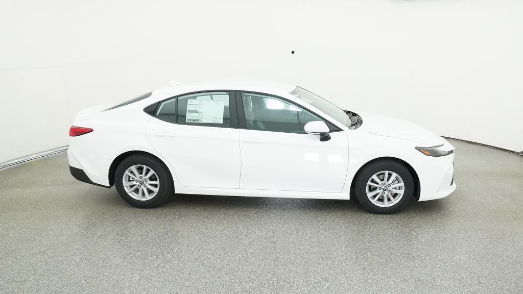 2026 Toyota Camry LE photo 3