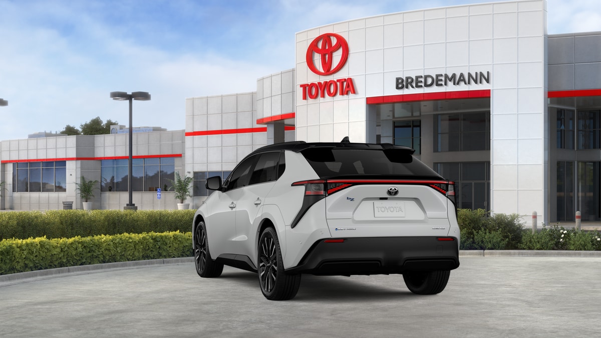 2026 Toyota bZ Limited - Photo 7