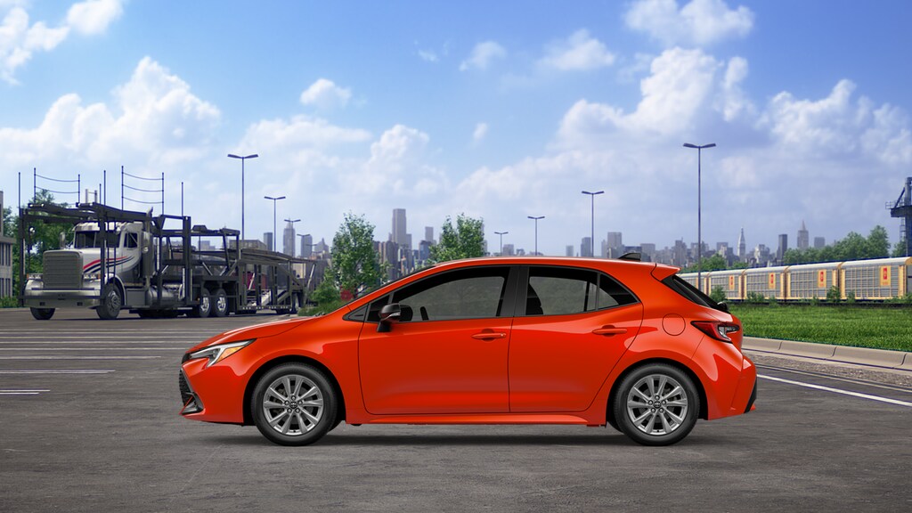 New 2027 Toyota Corolla Hatchback SE SE HATCHBACK