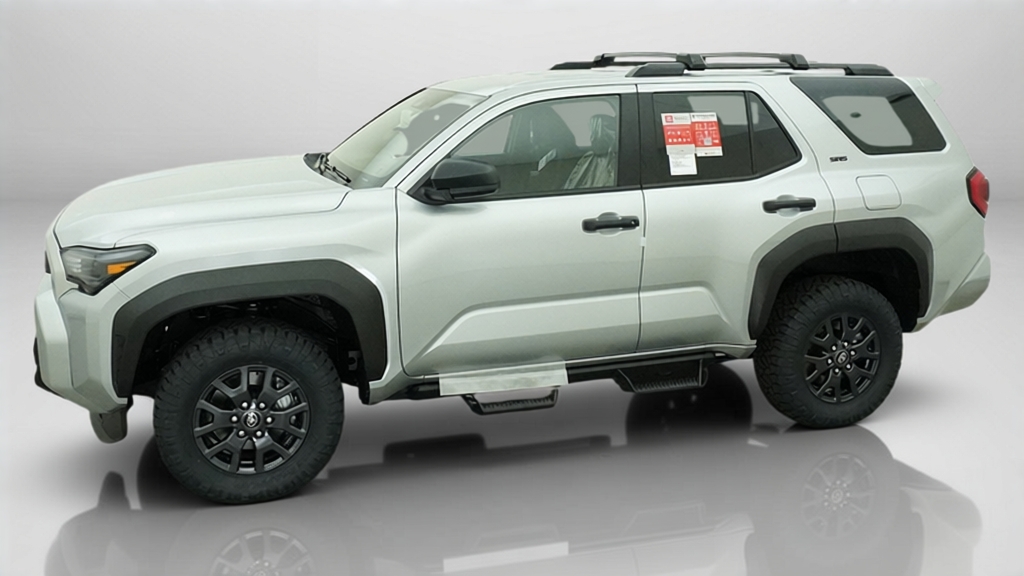 New 2026 Toyota 4Runner SR5 SUV