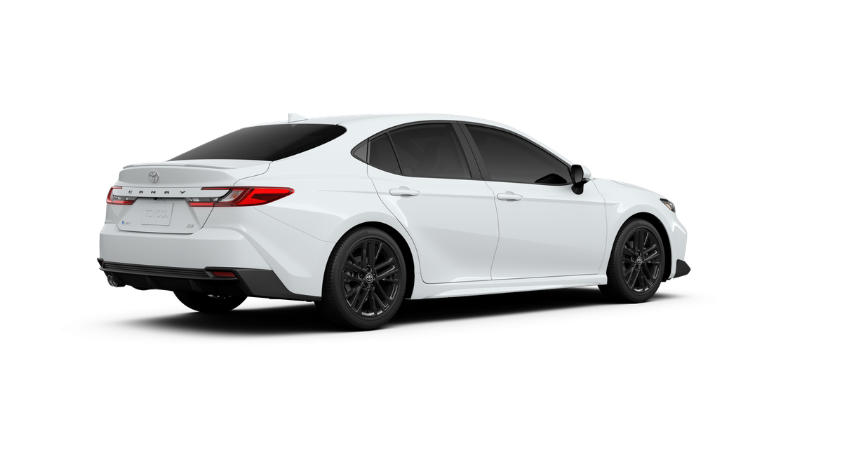 2026 Toyota Camry SE - Photo 10