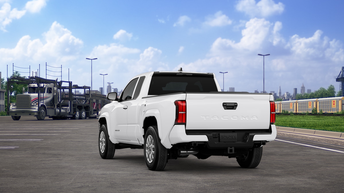 2026 Toyota Tacoma SR5 - Photo 7