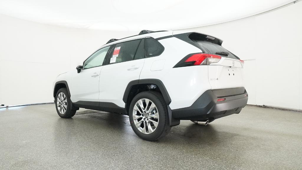 2025 Toyota RAV4 XLE Premium photo 2