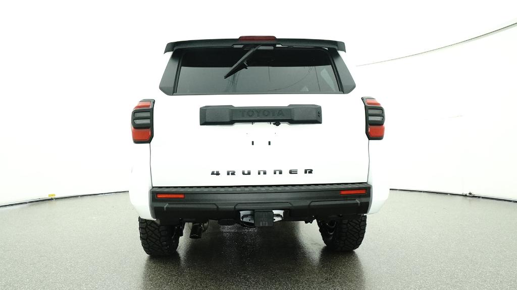 2025 Toyota 4Runner SR5 photo 3