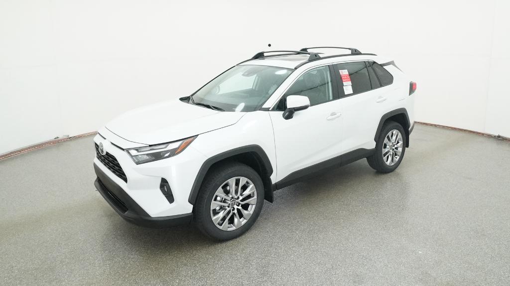 2025 Toyota RAV4 XLE Premium's photo