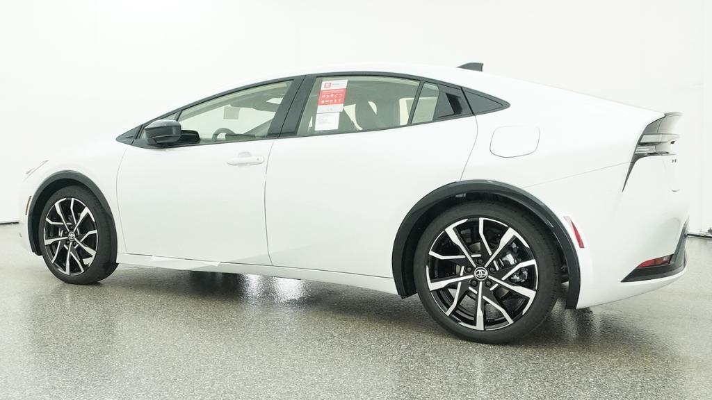 2026 Toyota Prius Plug-in Hybrid XSE - Photo 25