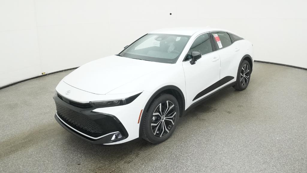 2026 Toyota Crown XLE's photo