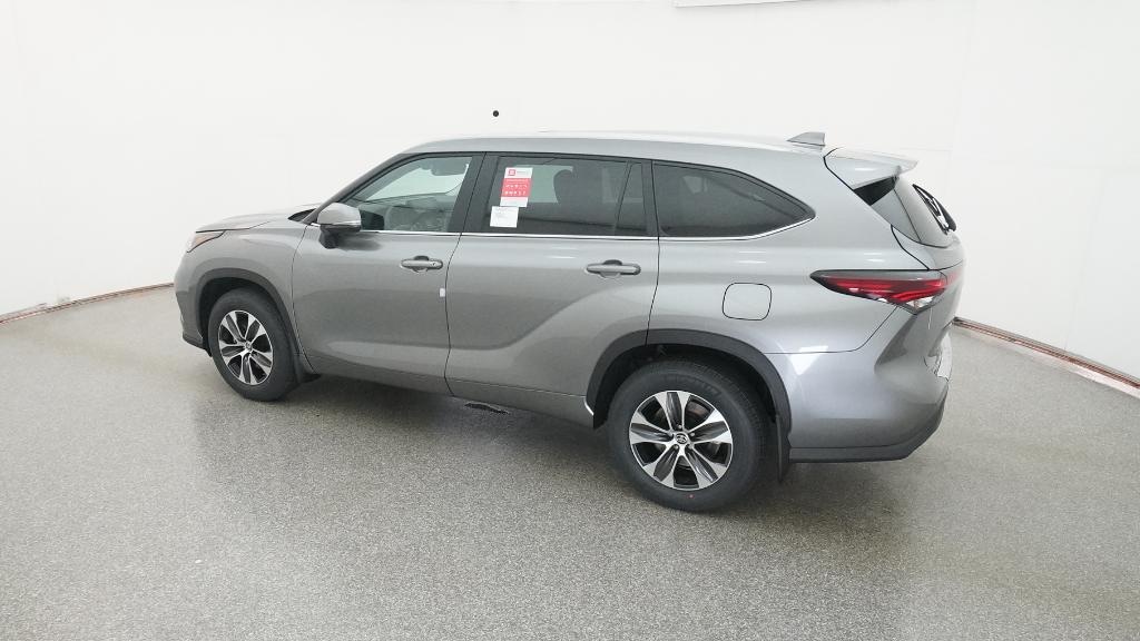 New 2026 Toyota Highlander XLE SUV