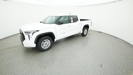 2025 Toyota Tundra SR5 SR5 CREWMAX 5.5