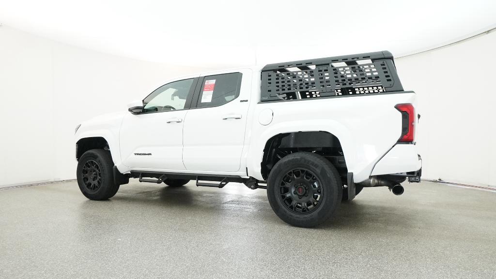 2025 Toyota Tacoma SR5 - Photo 40