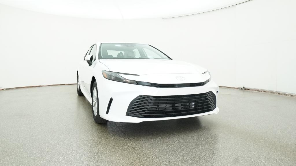 2026 Toyota Camry LE - Photo 40