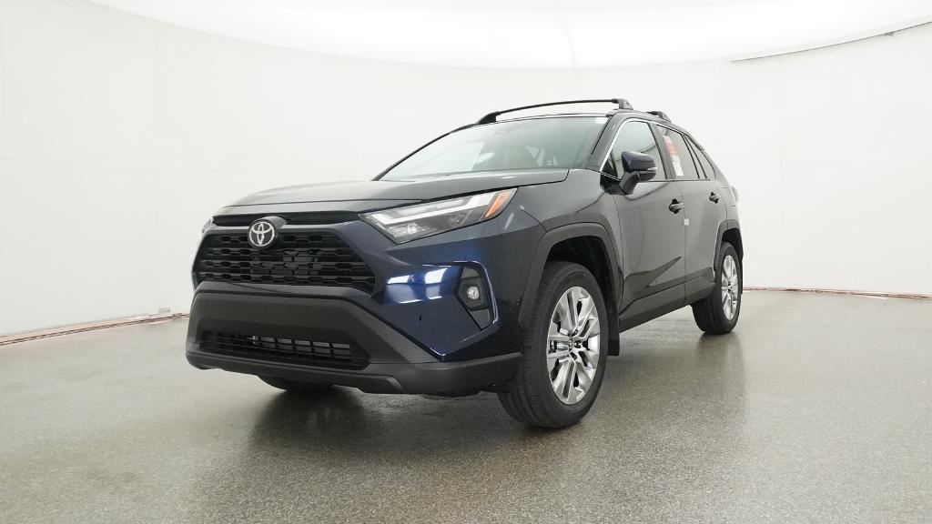 2025 Toyota RAV4 XLE Premium photo 3