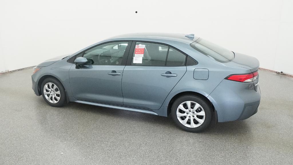 2026 Toyota Corolla LE photo 3