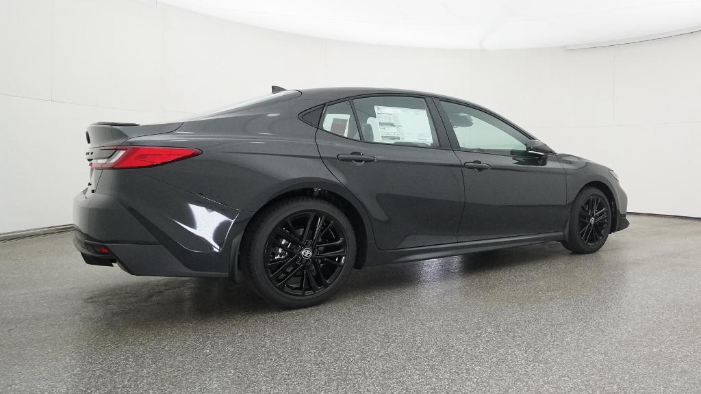 2026 Toyota Camry SE photo 2