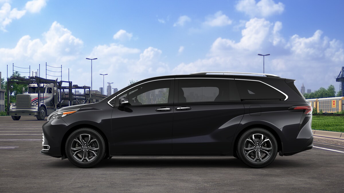 2025 Toyota Sienna Platinum photo 4