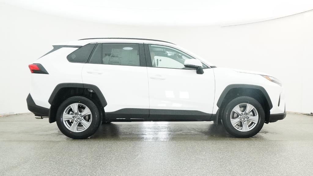 New 2025 Toyota RAV4 XLE SUV
