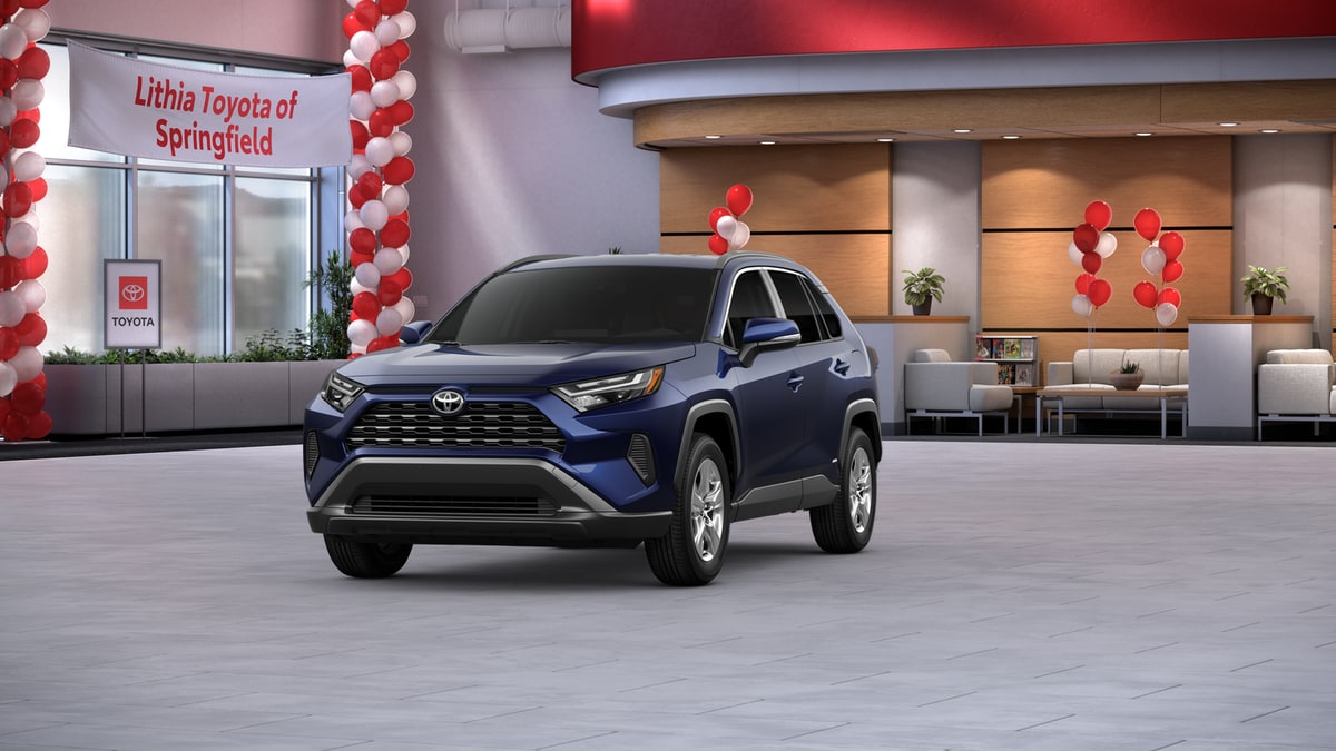 2025 Toyota RAV4 XLE's photo