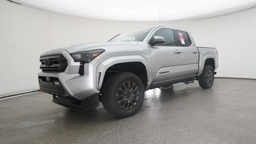 2025 Toyota Tacoma SR5 Double Cab photo 3