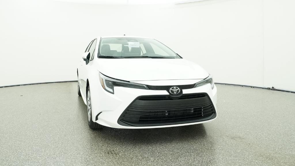 2026 Toyota Corolla Hybrid LE photo 4
