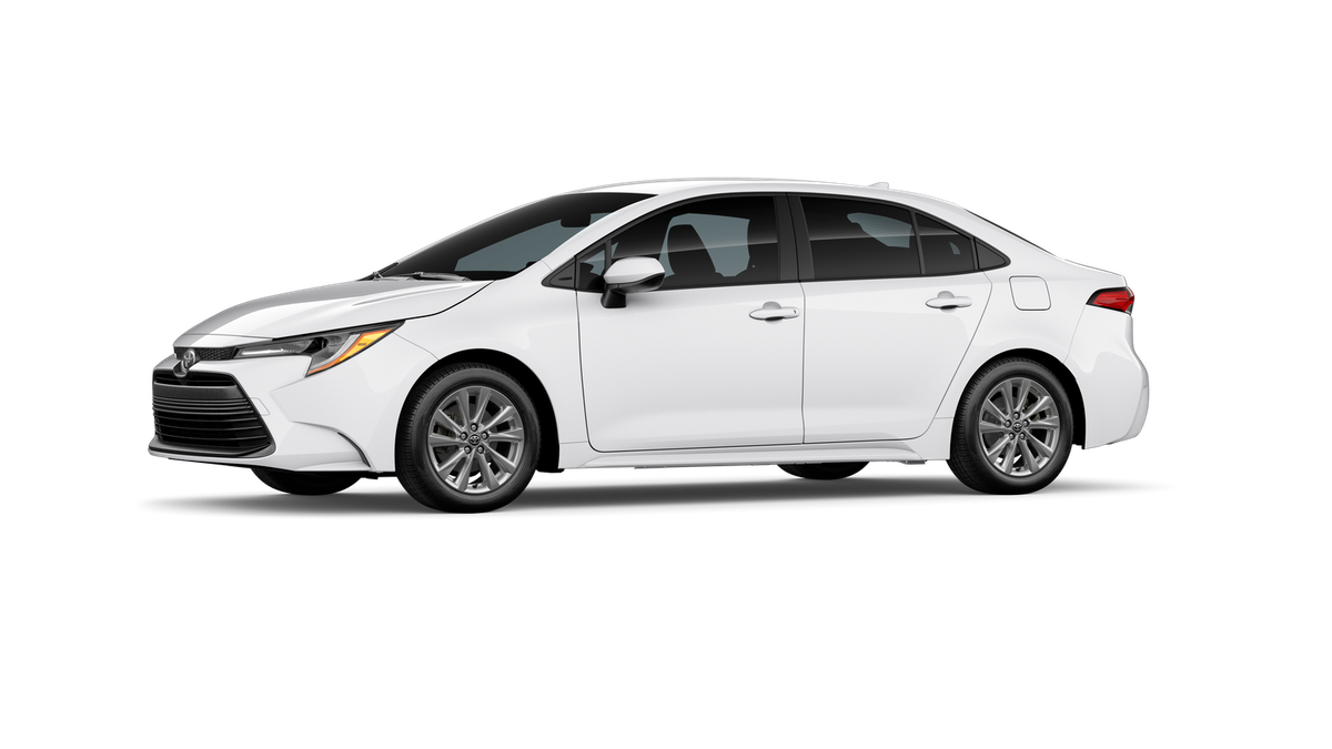 2026 Toyota Corolla LE photo 4