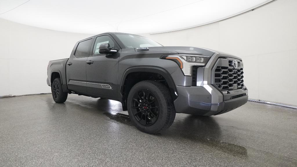 2025 Toyota Tundra Platinum photo 4