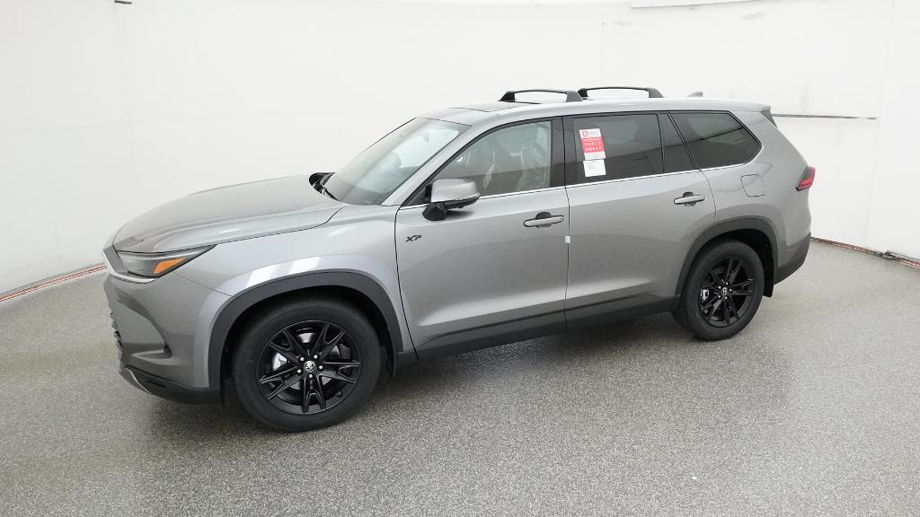 2026 Toyota Grand Highlander Limited photo 4