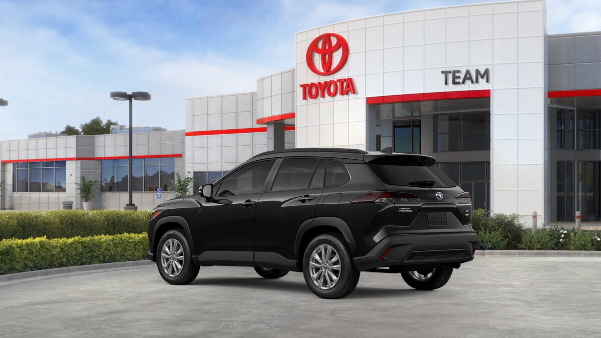 2026 Toyota Corolla Cross LE - Photo 35