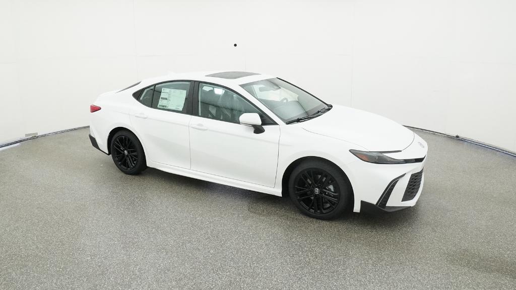 2026 Toyota Camry SE photo 18