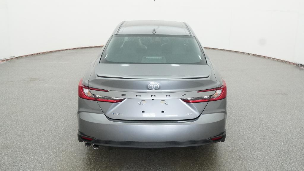 2026 Toyota Camry SE photo 4