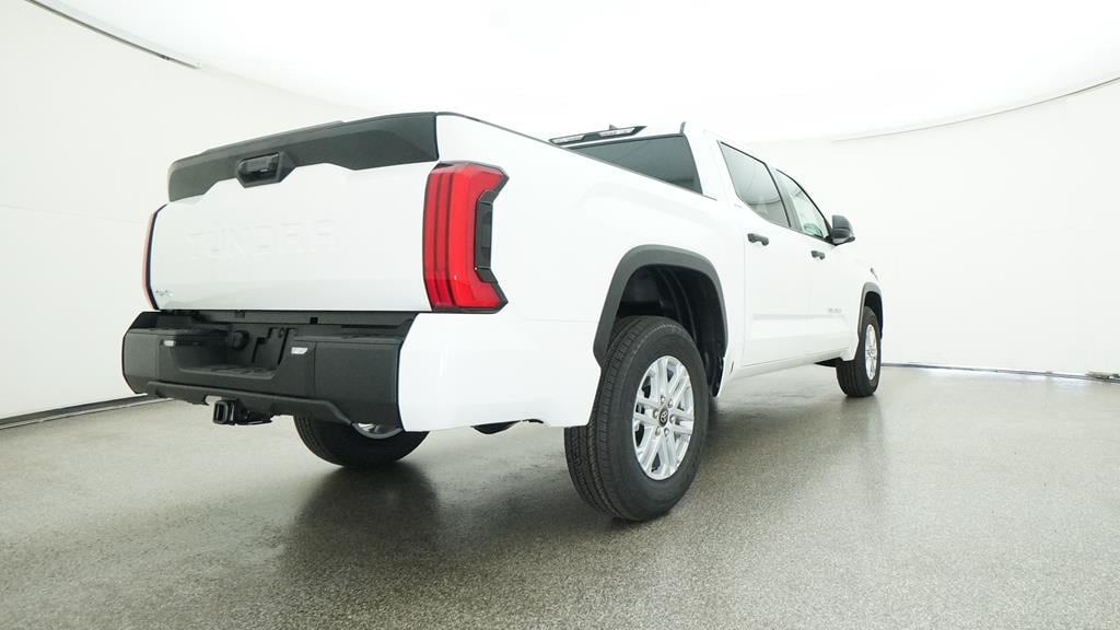 2025 Toyota Tundra SR5 - Photo 20