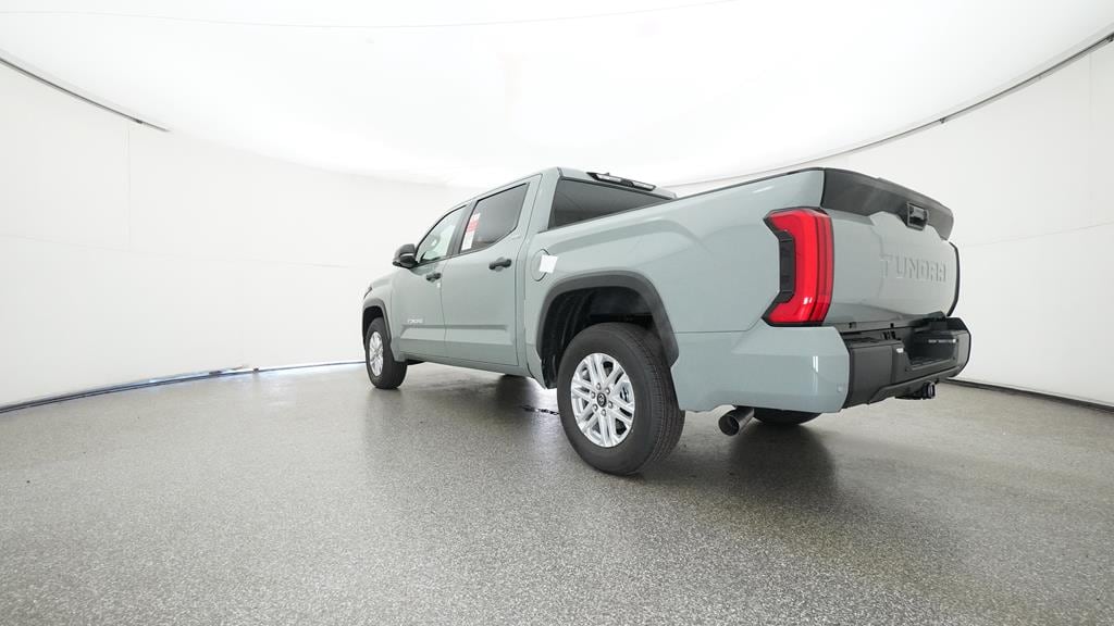 2025 Toyota Tundra SR5 - Photo 9