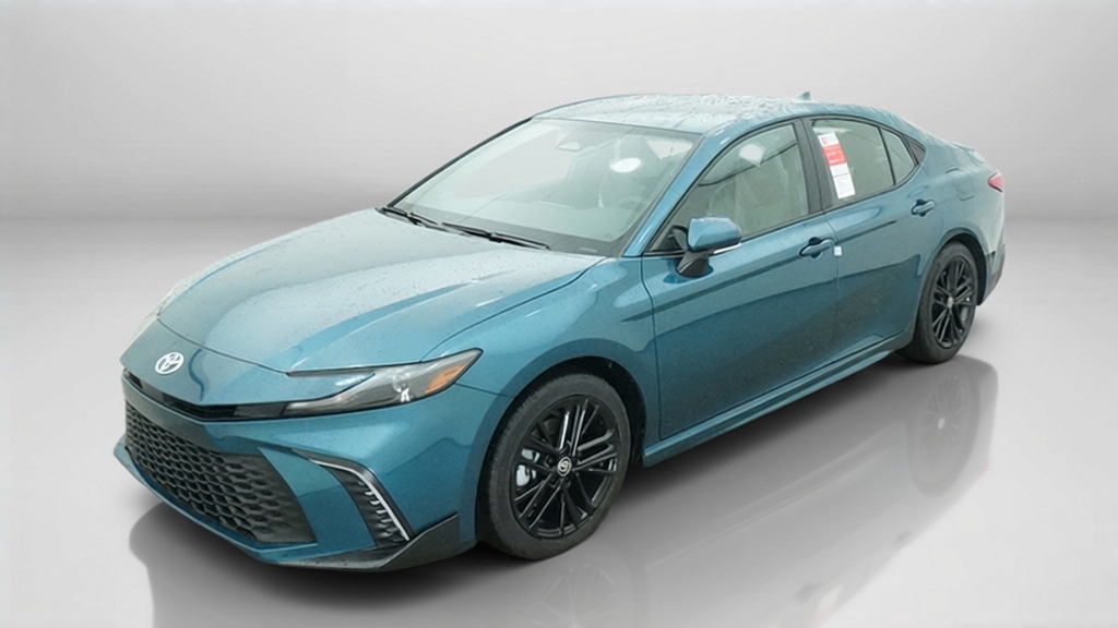 2026 Toyota Camry SE Sedan