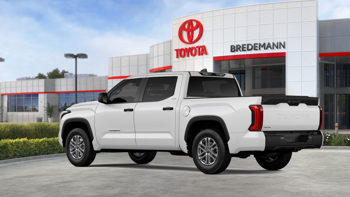 2026 Toyota Tundra SR5 - Photo 6