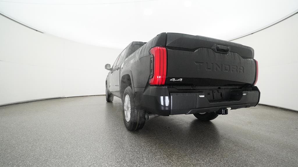 2025 Toyota Tundra SR5 - Photo 20