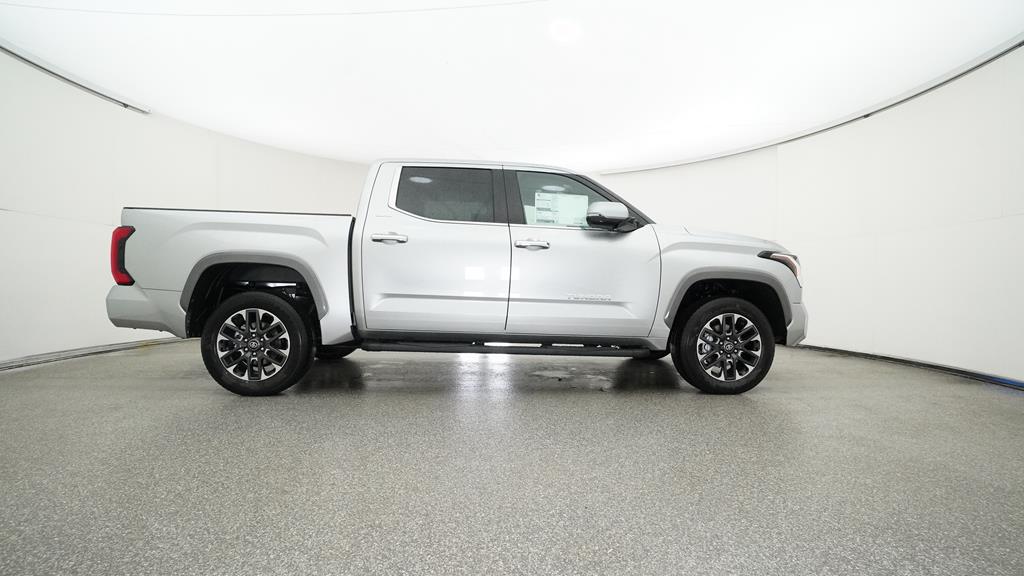 2025 Toyota Tundra Limited - Photo 12