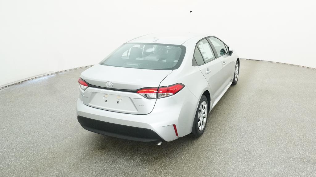 2026 Toyota Corolla LE photo 3