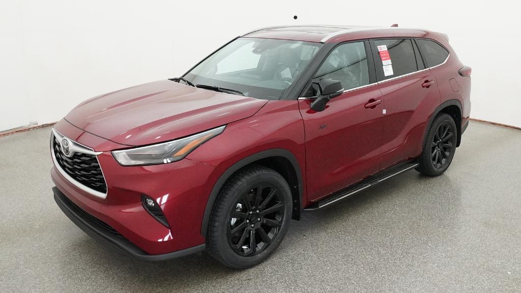 2026 Toyota Highlander XLE AWD's photo