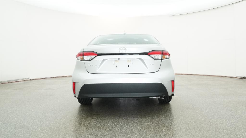 2026 Toyota Corolla LE photo 3