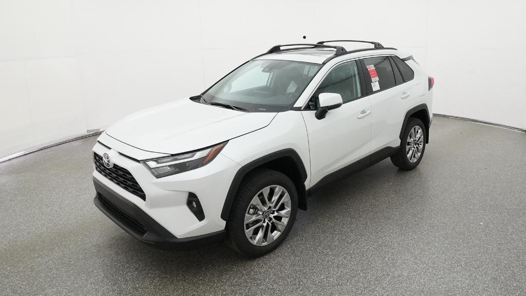 2025 Toyota RAV4 XLE Premium's photo